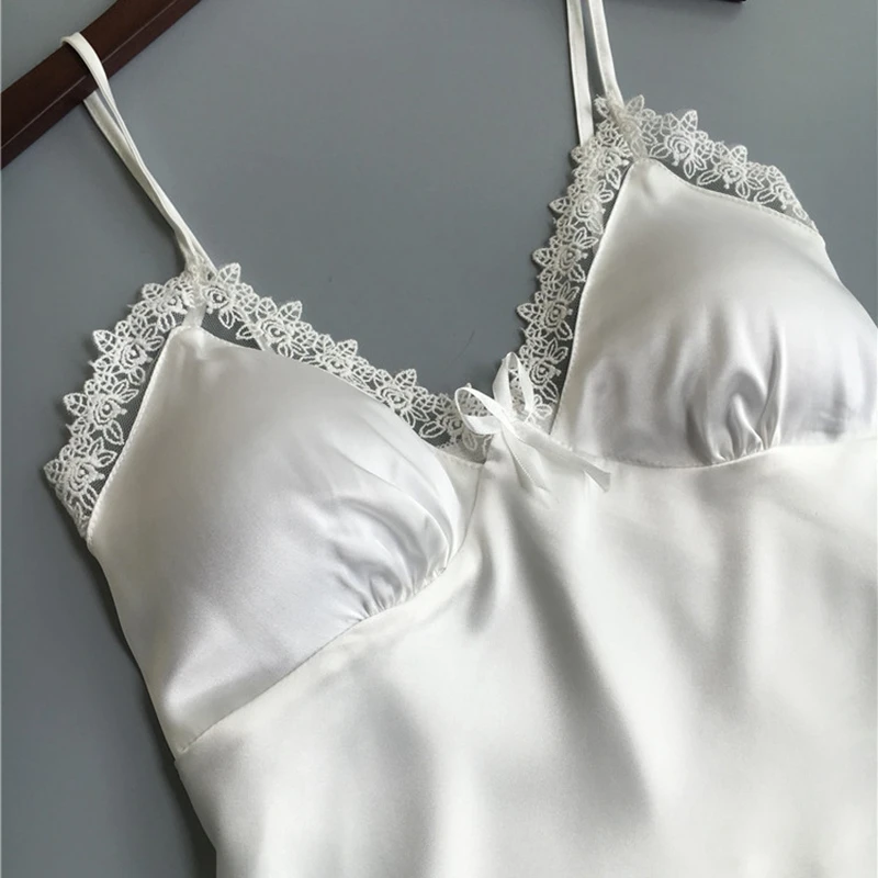 3791371070_1412111203