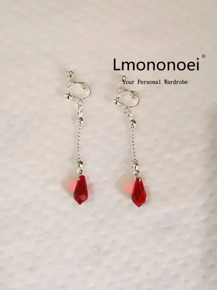 

Hunter x hunter Kurapika Kurta Cosplay earrings ear clip one pair red/purple