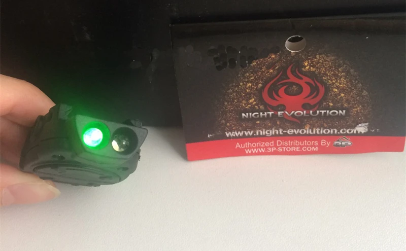 Ferroviário com Interruptor Luz para Picatinny Softair Tático Noite Evolução Capacete Remoto Luz Cauda Branco Vermelho ir Arma Luzes 18 Luzes de armas