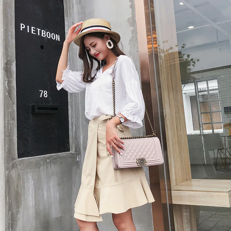Women Quilted Chain Bag Crossbody Handbag Vintage Gold Chain Messenger Bag Lock Caviar Black Pu Leather Classic Flap Bags 25cm Women Quilted Chain Bag Crossbody Handbag Vintage Gold Chain Messenger Bag Lock Caviar Black Pu Leather Classic Flap Bags 25cm