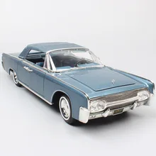 Los niños las 1:18 ford vintage de lujo Deluxe 1961 LINCOLN CONTINENTAL fundición Vehículo de Metal de escala coche de juguete modelo de recuerdo en miniatura