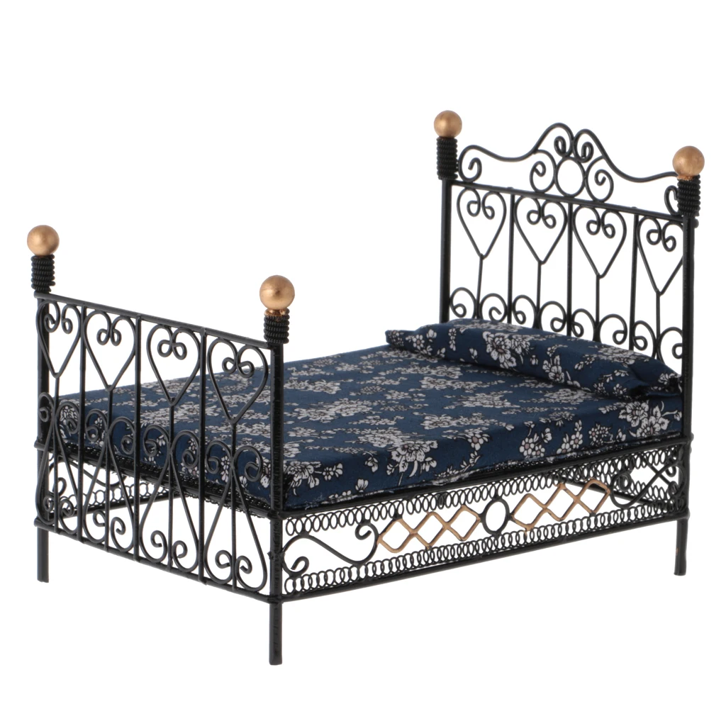 

1:12 Dollhouse Miniature Metal Black European Retro Double Bed Bedroom Furniture Kids Birthday/Chrismas Gifts Kids Play Toys