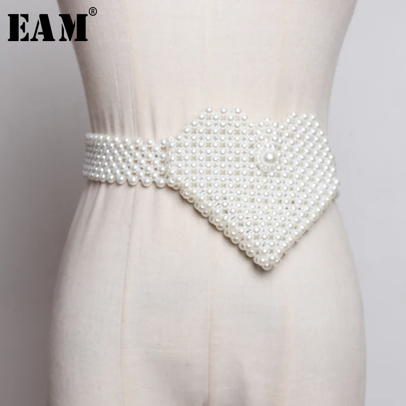 

[EAM] 2019 New Spring Summer Pearl Decoration Heart Shape Brief Personality Crossbody Bag Belt Women Fashion All-match JX383
