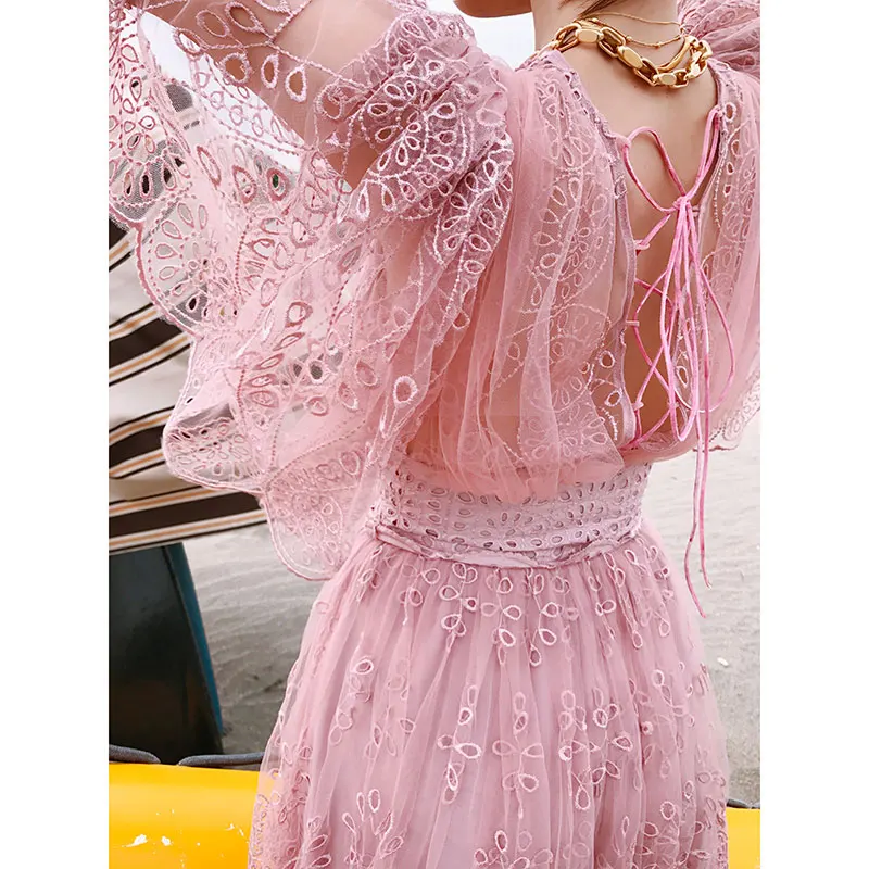 Новые платья, Сетчатое платье с вышивкой, изогнутое платье с v-образным вырезом и шнуровкой, с открытой спиной, с коротким рукавом, ТРАПЕЦИЕВИДНОЕ розовое длинное платье