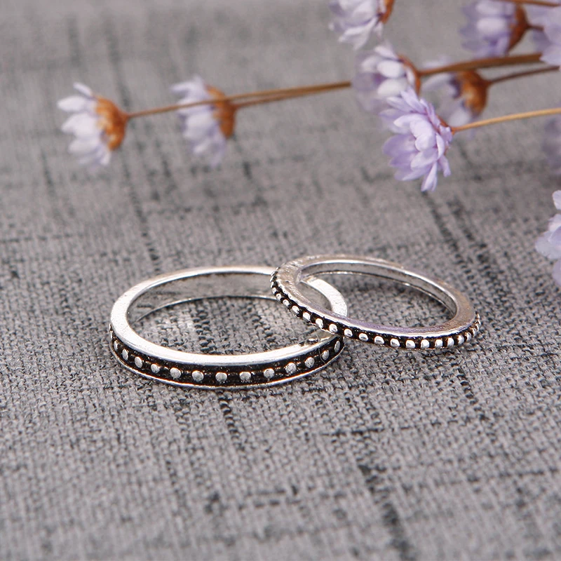 233121_no-logo_233121-2-09