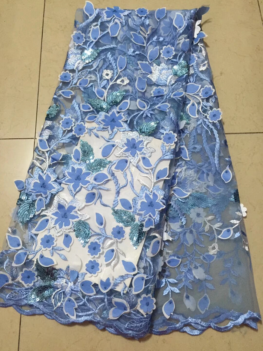 

Blue 2019 New African Lace Fabric With Sequins High Quality 3D Appliques French Nigerian Wedding Lace Fabric Tulle lace KCD9135