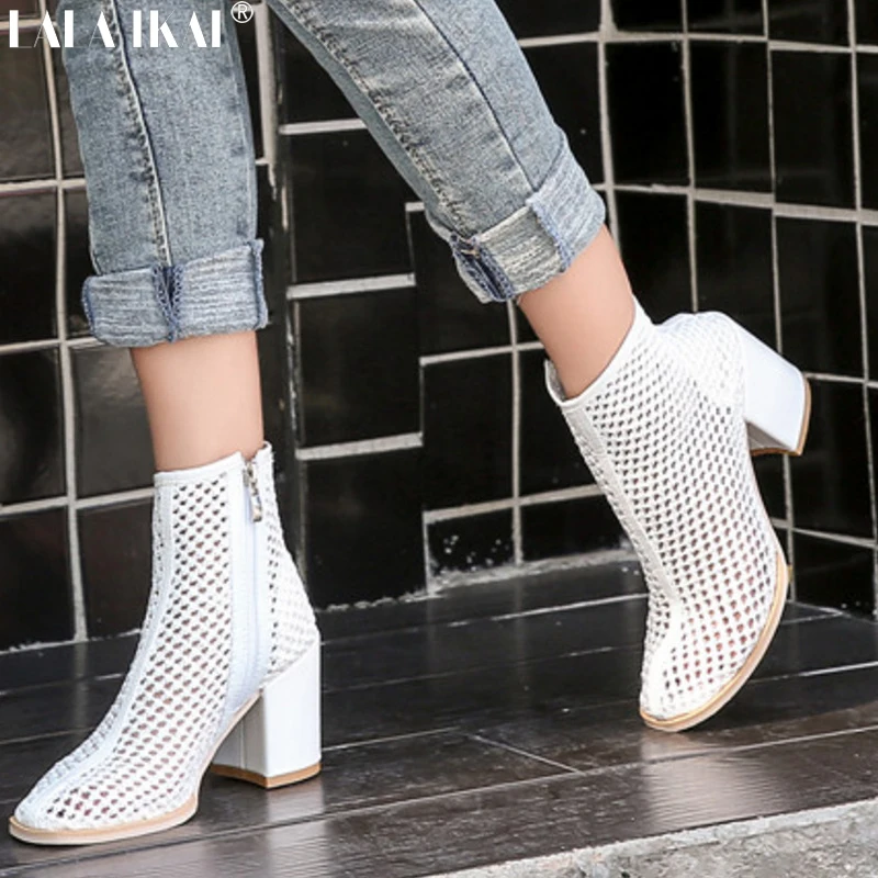 

LALA IKAI Fashion High-heeled Zipper Ankle Boots Solid Hollow Pointed Toe Mesh Women's Boots Autumn Ladies' Shoes 2018 XWC2319-5