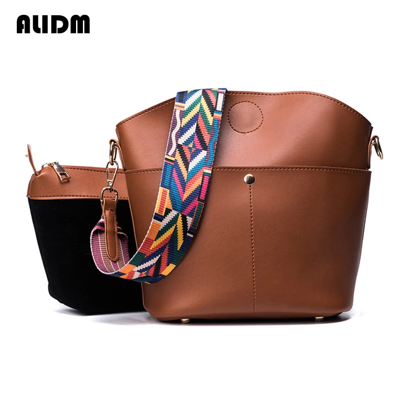 

Famous Brand 2 Sets Womem Fashion Composite Bags High Quailty Pu Leather Shoulder Crossbody Bag Women Small Purse Bolsas Mujer