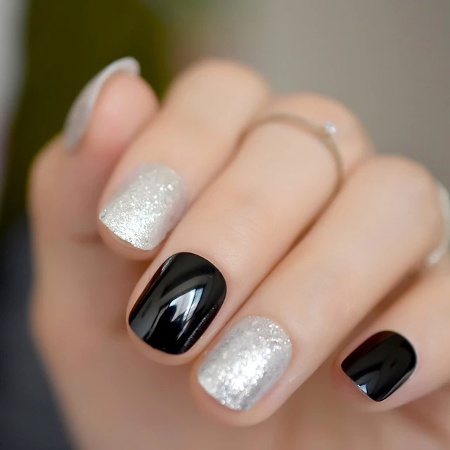 Black Gel Fantasy Short Fake Nails Ready To Wear Designed Black Gel Fantasy Short Fake Nails Ready To Wear Designed Sparkly Glitter Length Round