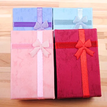 

Jewelry Necklace Earrings Ring Packaging Box Hot Sell Paper Gift Box Organizer Sponge Boxes Gift Bangles Bow 4 Colours