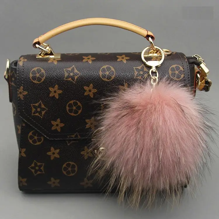 

13CM Luxury Fluffy Real Fox Fur Ball Pom Poms Fur Pompom High Quality Keychain Car Key Chain Metal Ring Pendant For Women F323