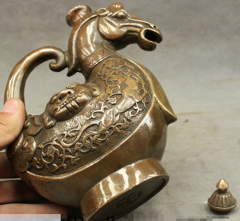 

S0309 8" Chinese Dynasty Palace Bronze Lion Head Beast Horse Statue Teapots Wine Pot