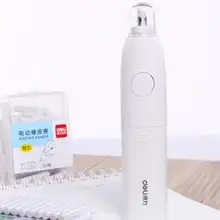 Электрический ластик подчеркивает эскиз студентов чистым, не оставляя отметки