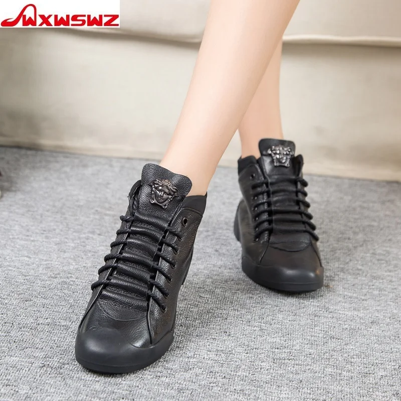 

WXWSWZ Autumn new soft - bottomed casual Genuine leather shoes fashion is high - top shoes women's short - boot women's shoes