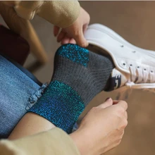 1 пара; Лидер продаж года; блестящие длинные носки; сезон осень-весна; новые модные блестящие Серебристые носки без пятки с отворотами