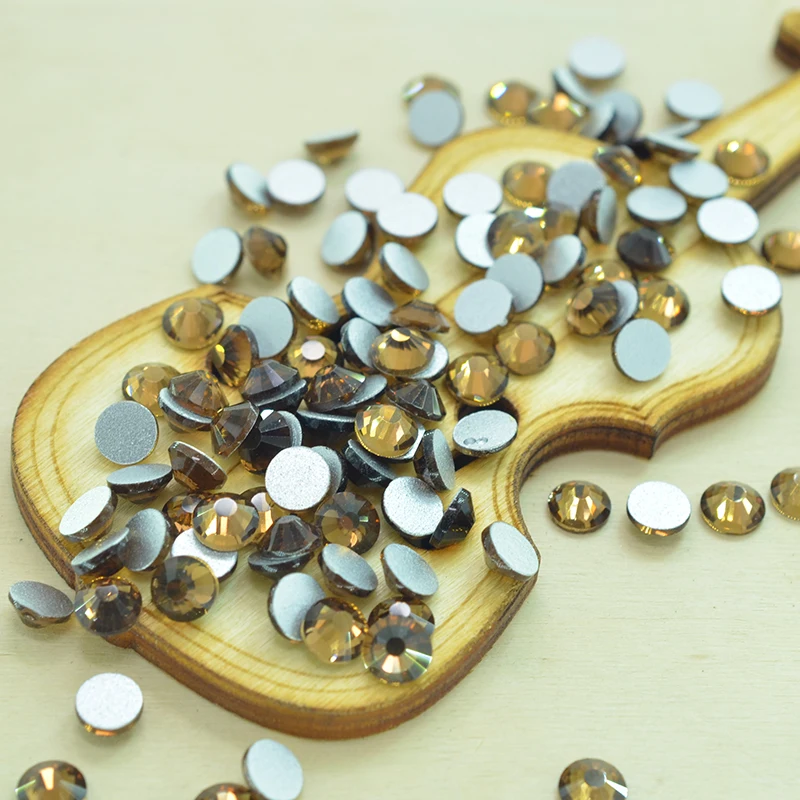 Rhinestones 3