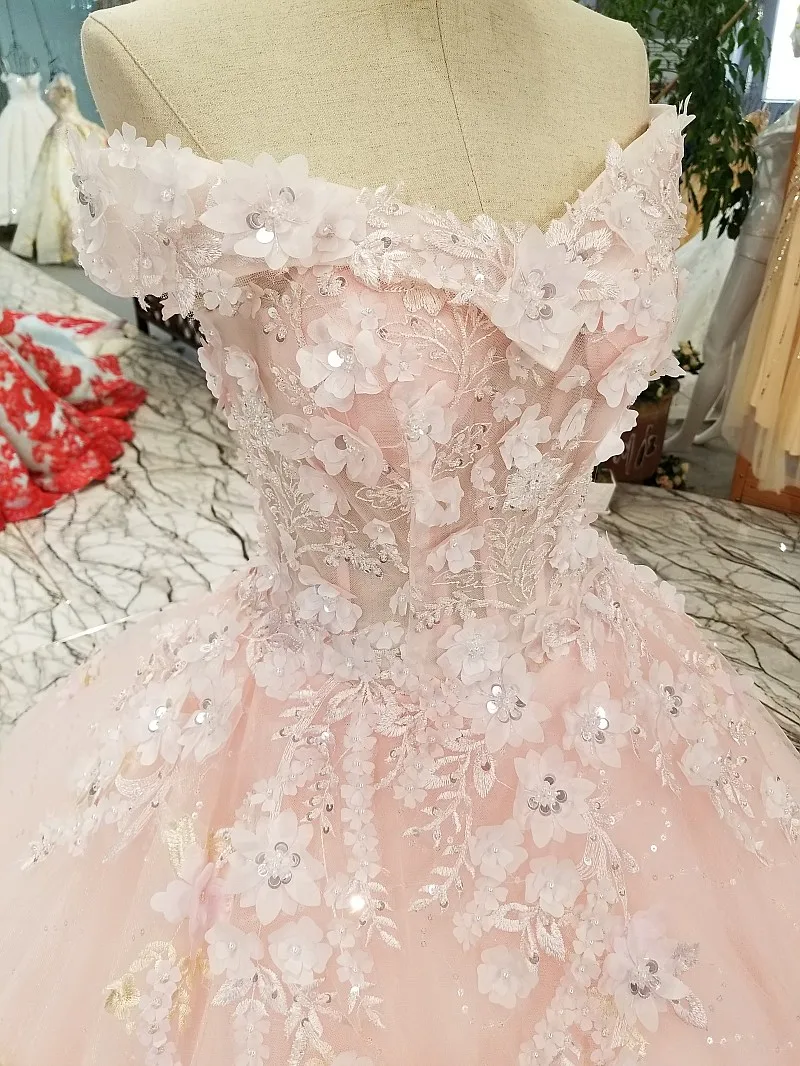 Розовые платья Quinceanera Цветы Кружева Аппликации бальное платье с блестками с открытыми плечами с короткими рукавами день рождения платья принцессы