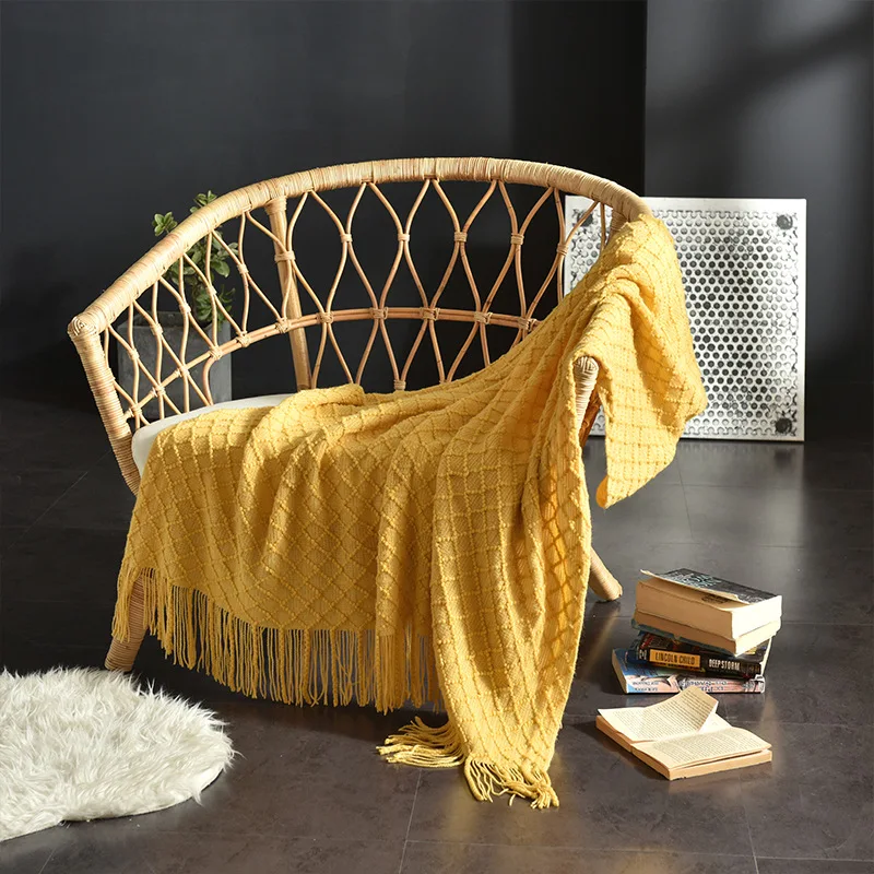 

Throw Blanket 100% Acrylic Waffle Plaid Blanket Solid Bed Sheets Winter Throw blanket on sofa 130x170cm With tassels плед