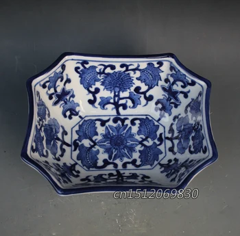 

Exquisite Polygon Chinese Classical Blue and White Porcelain Antique Pot Jar,Painted with Flower Designs