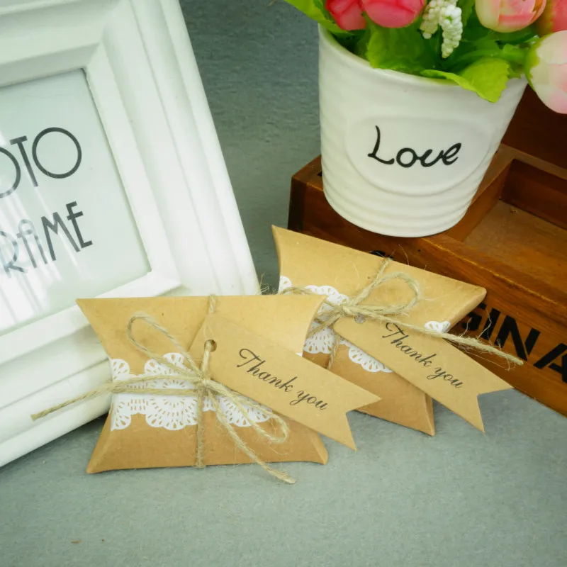 

100pc Kraft Paper Lace Candy Box Pillow Shape Favor Box With Thank you tag Rustic Wedding Gifts for Guest Box