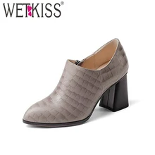 Wetkiss/тиснением Кожаные туфли-лодочки большой Размеры 33-43 женские туфли-лодочки Для женщин на Высоком толстом каблуке Обувь плюс Размеры женская обувь бренд Дизайн