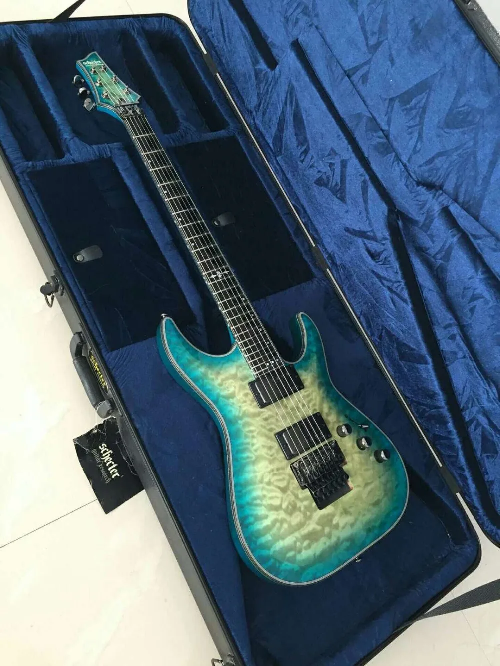 

Custom Violet tremolo bridge Electric guitar