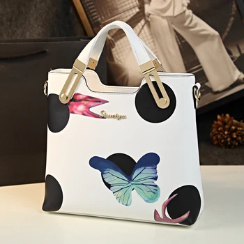 

2019 new spring and summer tide fashion wild female printing big bag atmosphere elegant bag shoulder portable diagonal package