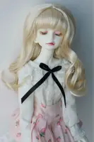Dolls 
