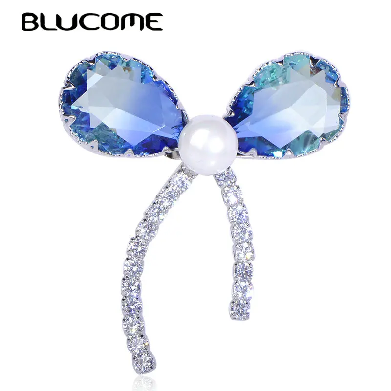 

Blucome Luxury Blue Rhinestone Bow knot Shape Brooches Zircon Simulated Pearl Brooch Women Kids Dress Suit Corsages Pins Jewelry