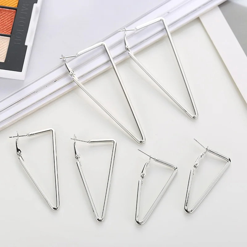 Трендовые женские металлические серьги в форме треугольника, Панк ювелирные изделия, персонализированные женские золотые серебряные геометрические большие серьги для женщин