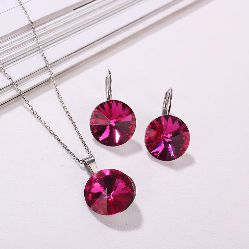 Ms Betti bridal jewelry set with rivoli crystal from Swarovski05