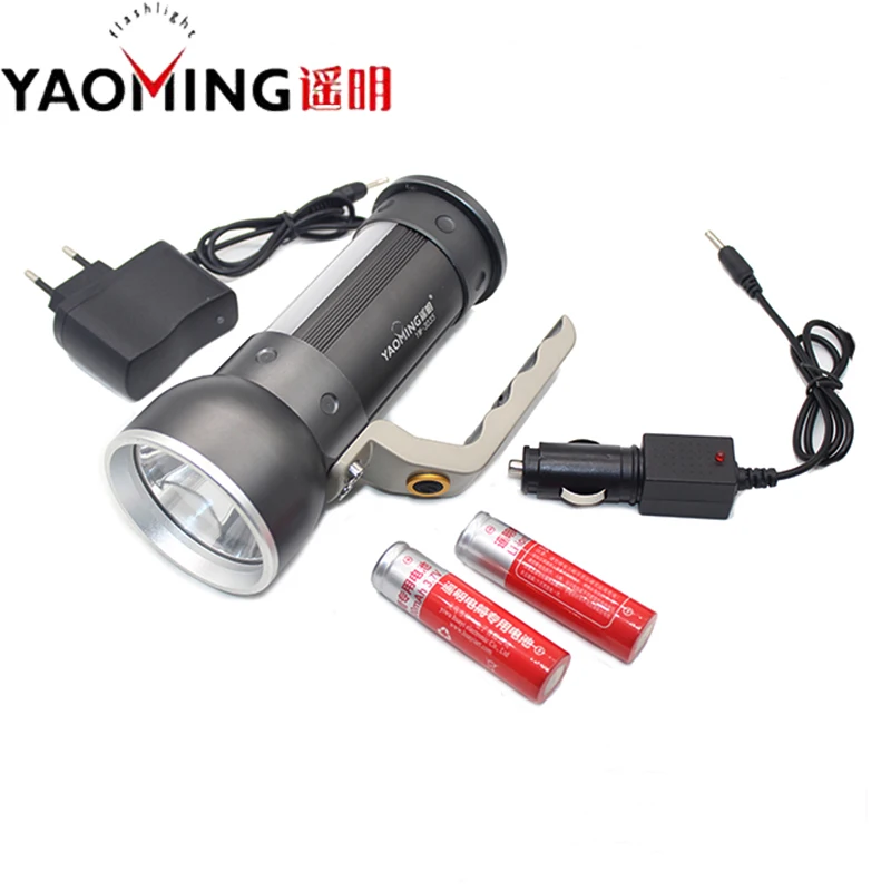 

Powerful CREE LED 2300Lm Rechargeable Flashlight Torch Portable Light hand lamp Waterproof Lantern + 2 x 18650 Battery Charger