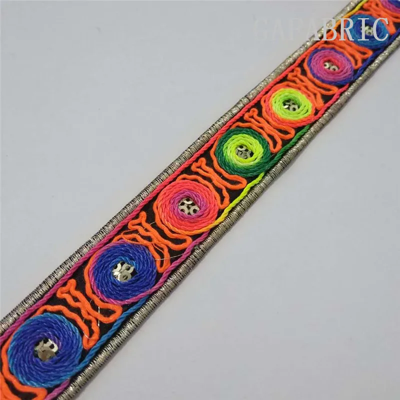 1yard Ethnic Trim Embroidered Webbing DIY Handmade Sewing Net Yarn Ribbons Clothing Decorative Lace Trim - Цвет: 2.5cm Width