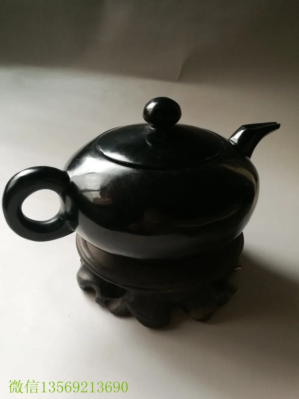 China 100% Natural Black Jade Hand-carved cup Statues China jade carved jade teapot teapot photo