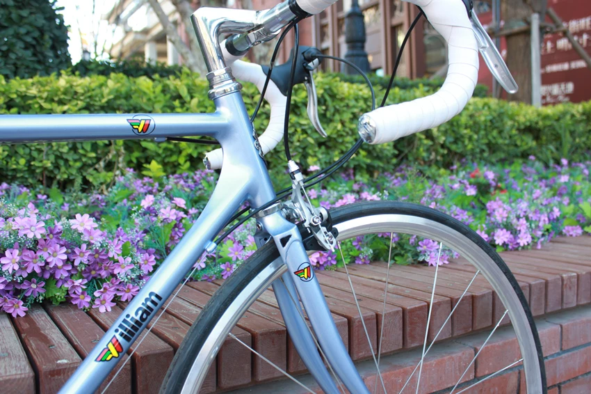 Clearance 700C road bike 27 speed bike retro bicycle CR-MO frame / fork city bike other colors can be customized 9