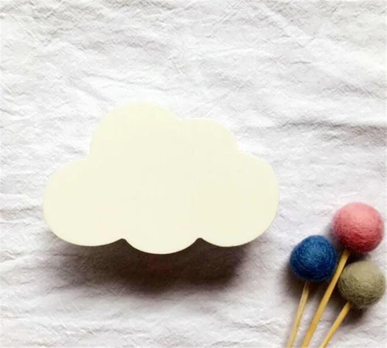 Деревянный мороженое/кролик/летучая мышь/борода/облака детская одежда крючок детская комната настенная вешалка в качестве украшения крючок подарок на день рождения - Цвет: White Cloud