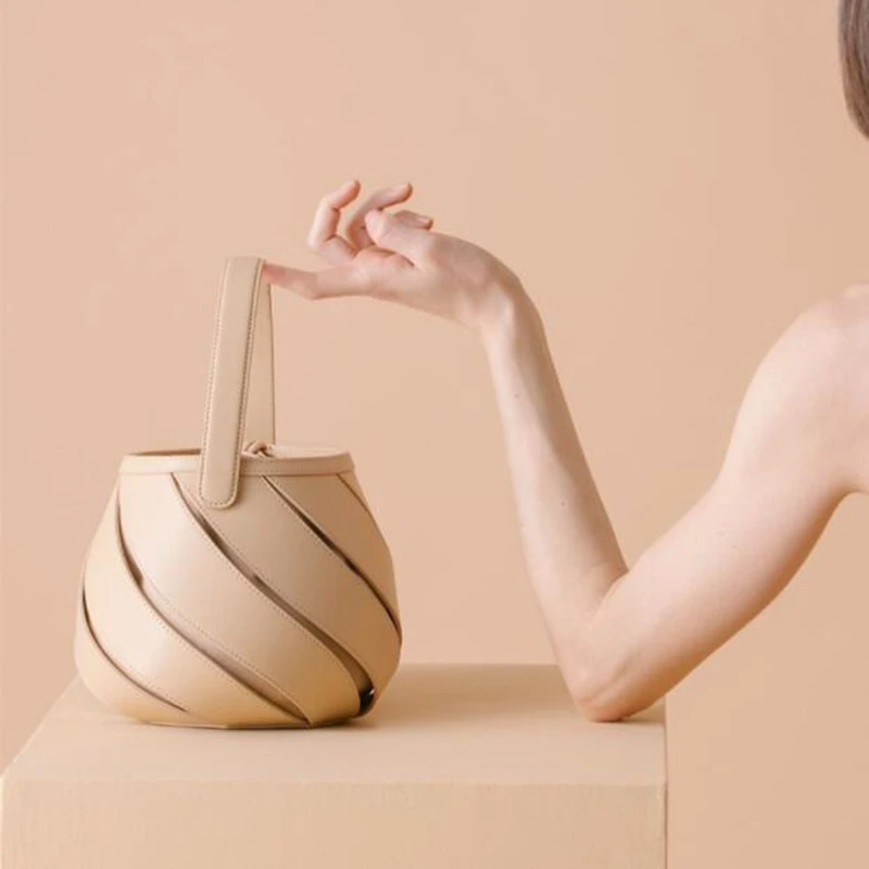 النساء دلو حقيبة شيك الجوف خارج سيدة حمل للإناث حقيبة كتف العصرية Crossbody أكياس qq091 النساء دلو حقيبة شيك الجوف خارج سيدة حمل للإناث حقيبة كتف العصرية Crossbody أكياس qq091