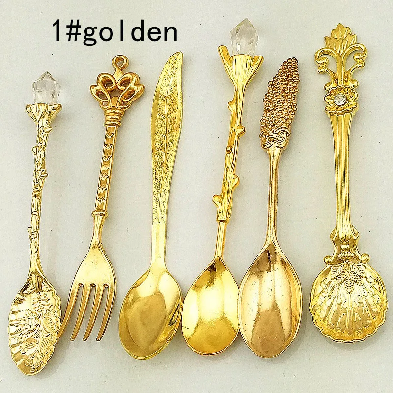

6pcs/lot vintage carved coffee tea ice cream measuring Dinnerware Sets fork for wedding birthday tea party favor decoration Wh