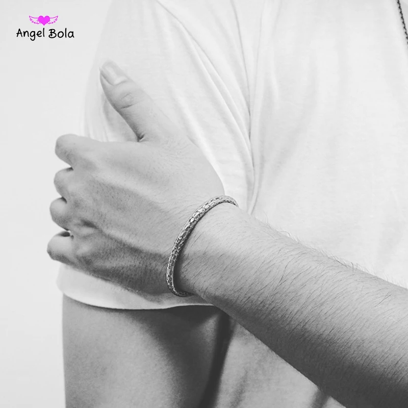 

New Design Titanium Steel Men Bracelets Snakeskin Pattern Round Female Male Bangles Jewelry Open Cuff Bangles