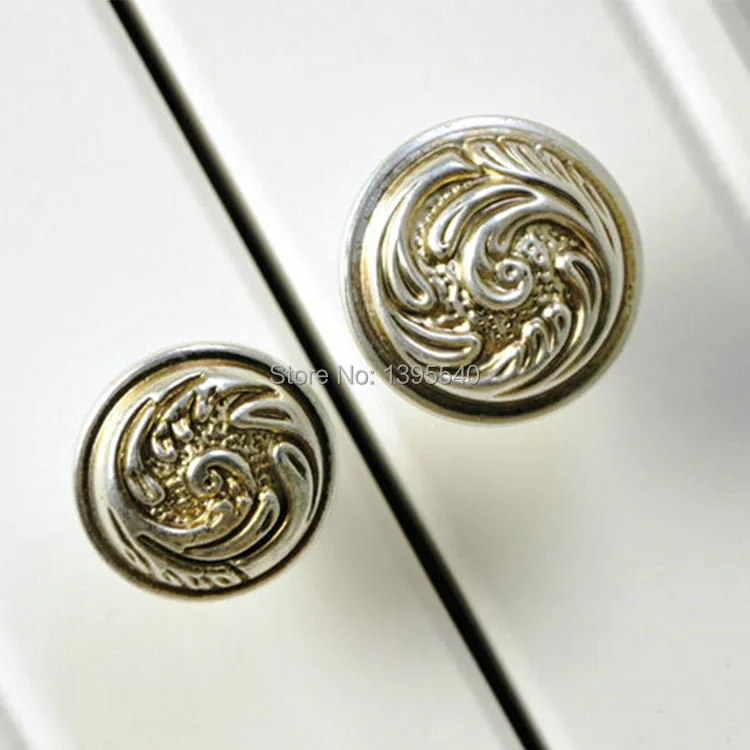 Antique Cabinet Drawer Knob 14.jpg