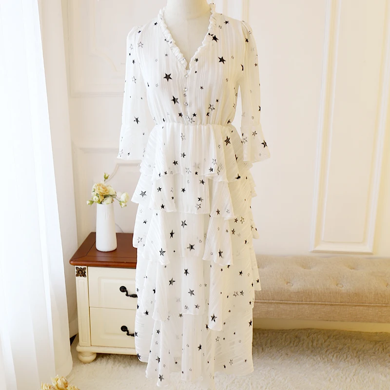 

2019 Spring Women V Neck 3/4 Sleeves Star Print Layered Sweet Party Dress Female Beautiful Dresses A954