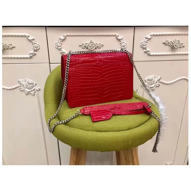 

Free delivery of high quality handbags metal chain authentic crocodile leather fashion luxury brand women's shoulder bags