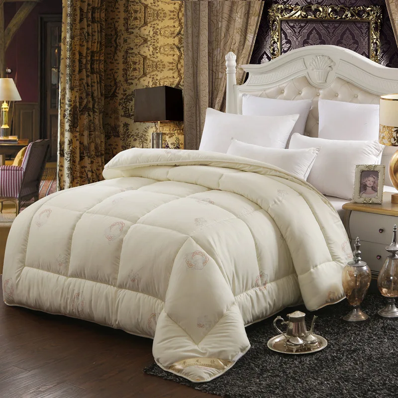 

100% White Wool Quilt winter Super Warm Wool Insert Comforter King Queen cotton shell five-star hotel