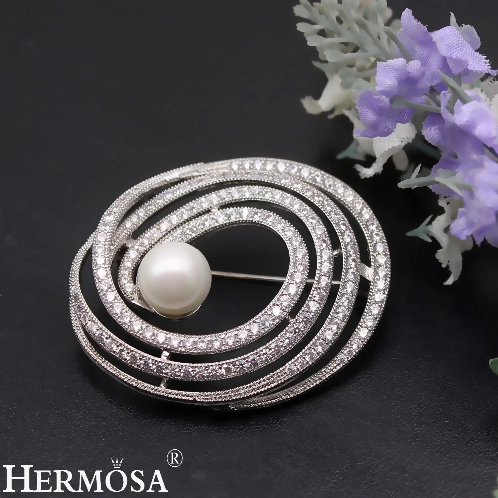 

HERMOSA Shiny Design White Pearl Zircon Brooches For Women Wedding Fashion Jewellery Party Show Girls Gift