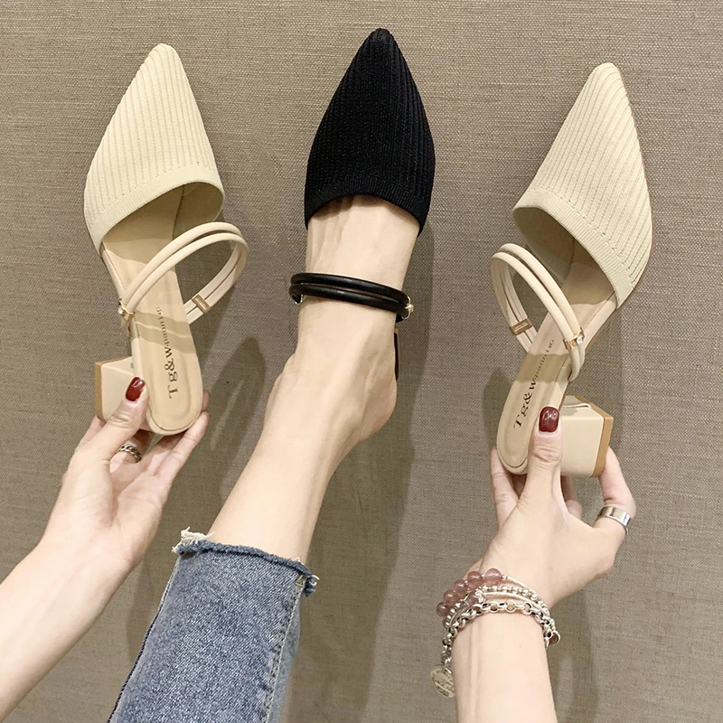 

Cover Toe Med Women's Slippers 2019 Shoes Square heel Designer Slides Loafers New Pointed Luxury Sliders Basic Rome Fabric Hoof