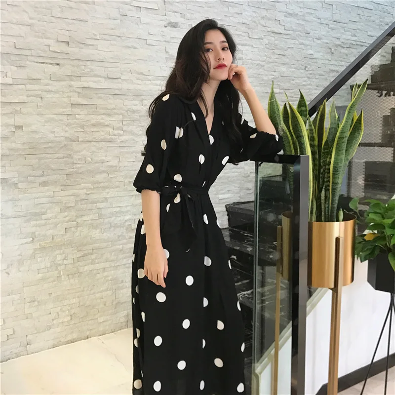 

2018 Summer New Dress Korean Fashion Temperament Waist Slimming Point V-neck Tie Long Dress Female