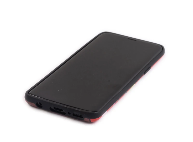 title_s9_slim_armor_merlot_metal_slate_01_2048x2048_05