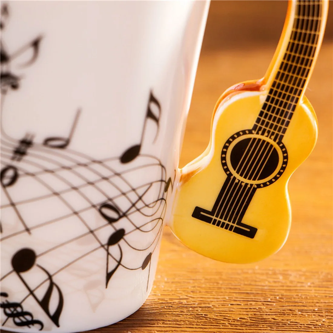 Креативная Новинка гитара ручка керамическая чашка Бесплатный спектр Кофе Молоко чай чашка личность кружка уникальный музыкальный инструмент подарок cu