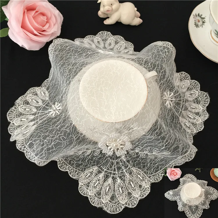 

Luxury White Tulle Lace Pearls Beaded Placemat Wedding Dining Table Mat For Kitchen Tea Cup Cover Doily Coffee Coaster Christmas