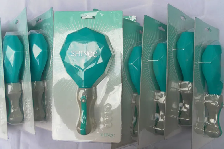 [MYKPOP] SHINEE освещение концертов палочки вентиляторы поддержка Lightstick KPOP вентилятор Подарочная коллекция SA18042704